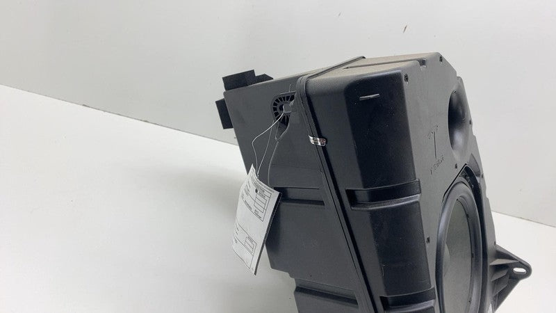 2020 2021 2022 2023 2024 Tesla Model Y MY Audio Speaker Subwoofer Bass