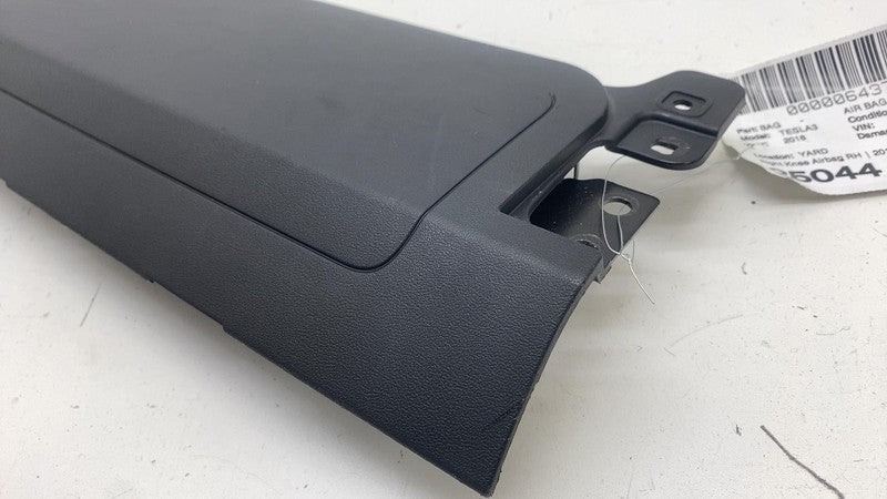 107782600D ⭕ 2017-2023 Tesla Model 3 Y Right Lower Knee Safety Airbag Module 1077826-00-D