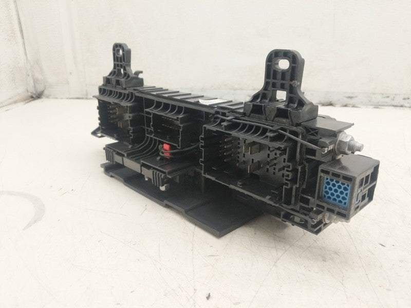 ⭕ 16-20 Model S Front Engine Bay Underhood Fuse Relay Junction Box 103