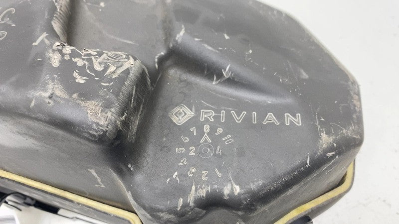 PT00062425C ⭕25 Rivian R1S Air Suspension Compressor Insulator Cover w/ Bracket PT00062425-C