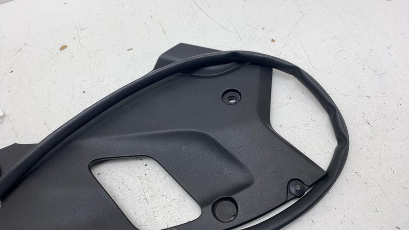 ⭕ 2017-2023 BMW 540i Front Right Upper Engine Bay Compartment Cover OE