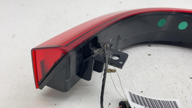 ⭕ 22-24 Rivian EDV-700 Rear Passenger Side Upper LED Tail Light Right 