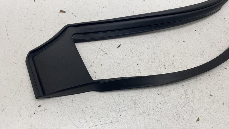 1521802-00-A ⭕ 2016-2025 Tesla Model X MX Left Side B Pillar Weatherstrip Seal 1521802-00-A