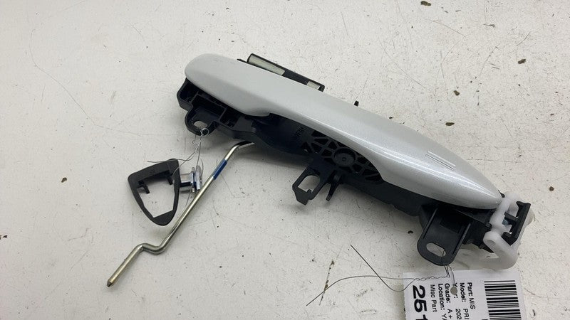 ⭕ 23-25 Toyota Prius Front Passenger Exterior Door Handle Outer Right 