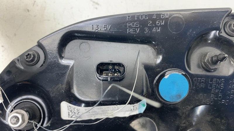1077403 ⭕ 2017-2023 Model 3 Rear Left Inner Taillight LED Tail Lamp 3-Pin 1077401-00-G