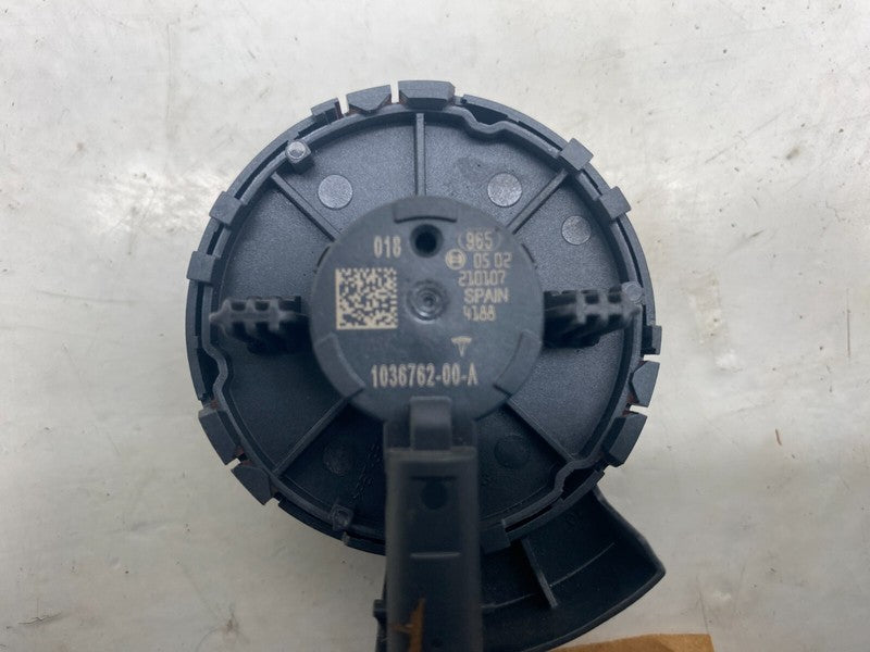 1036762 00 A ⭕16-23 Model 3 X Y S Left = Right Door Impact Crash Pressure Sensor 1036762-00-A