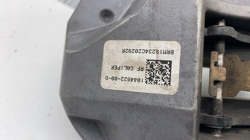 1044622-00-D ⭕ 2017-2023 Tesla Model 3 Front Right Caliper w/ Brake Hose Line RH 1044622-00-D