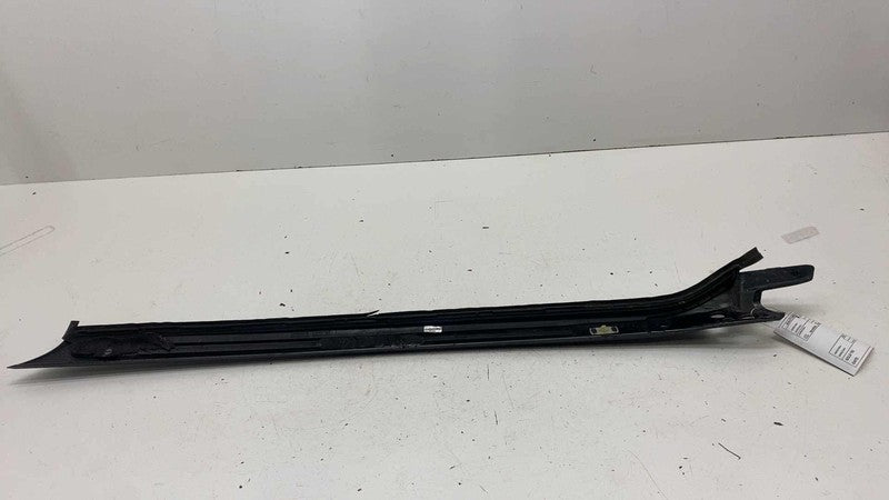 ⭕ 14-22 Range Rover Sport Front Left Windshield Molding A-Pillar Applique Trim
