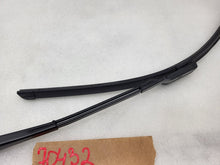 ⭕ 17-20 Model 3 Front Driver Side Windshield Wiper Arm & Blade Left 1076728-00-D