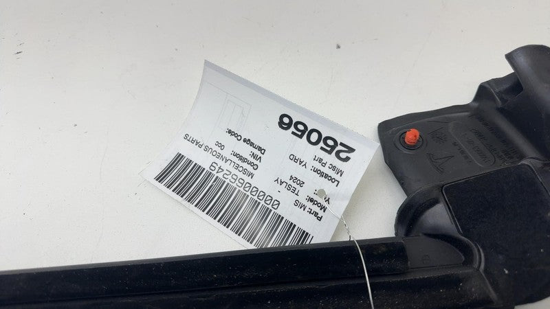 ⭕20-24 Model Y Front Right Door Window Inner Belt Weatherstrip Seal 15