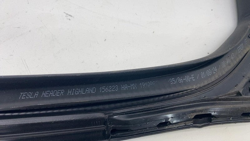 191098400E ⭕ 24-25 Model 3 Front Right Primary Body Weatherstrip Rubber Seal 1910984-00-E
