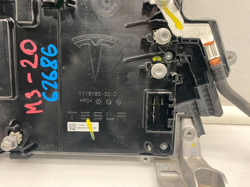 1118180-00-D 2017-2020 Tesla Model 3 Front Suspension Electrical Control Module 1118182-12-K