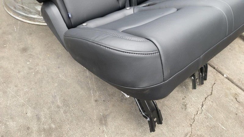 ⭕ 2020-2024 Tesla Model Y Rear Left & Right 2nd Row Seat Black (5 Seat