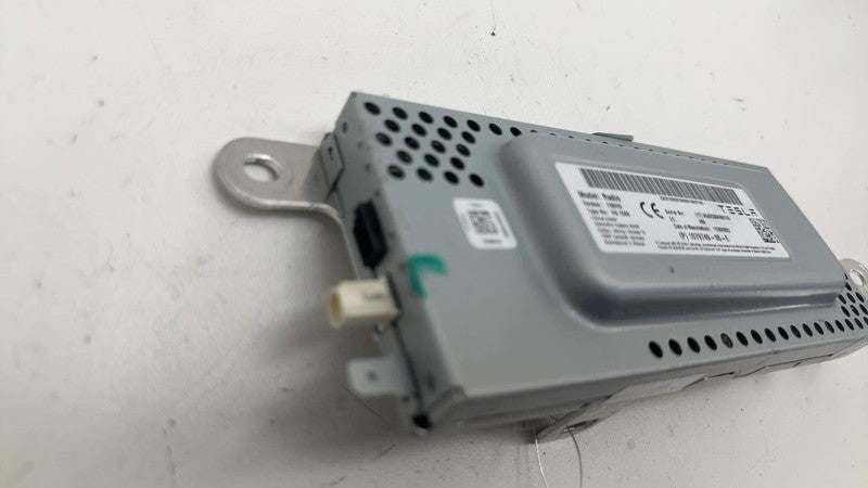 107974900E ⭕ 2017-2023 Tesla Model 3 Harman Becker Radio FM/HD Receiver Module 1079749-00-E