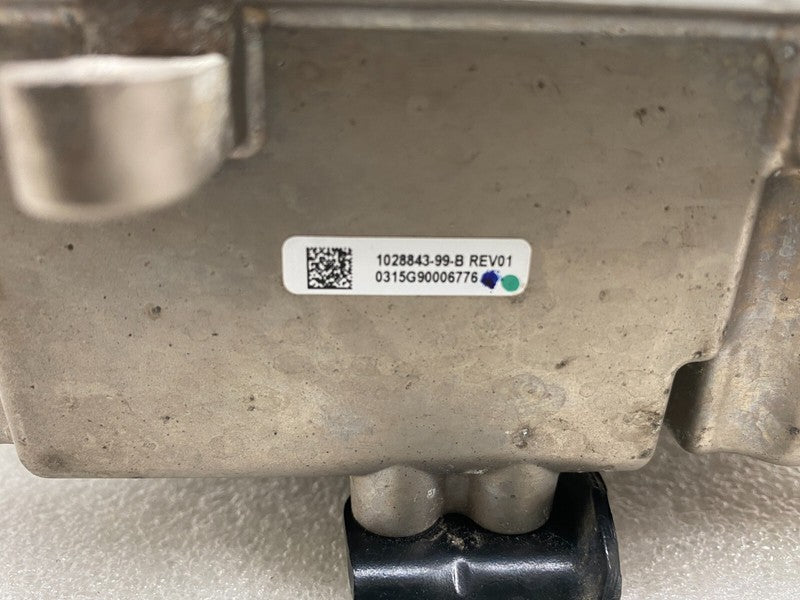 102884399B ⭕ 12-15 Tesla Model S Front High Voltage Distribution Junction Box 1028843-99-B