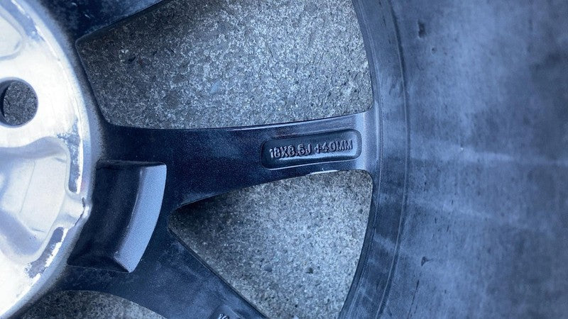 ⭕ 21-23 Model 3 Wheel Rim 18x8.5J +40MM w/ Michelin Tire 235/45 R18 10