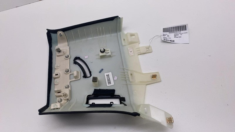 C600136512D 2022-2024 Rivian R1S Rear Passenger Right C-Pillar Upper Trim Cover Panel Black