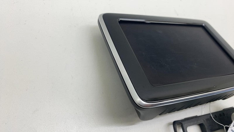 ⭕ 14-15 Mercedes-Benz B Electric Drive Center Screen Display + Cover A