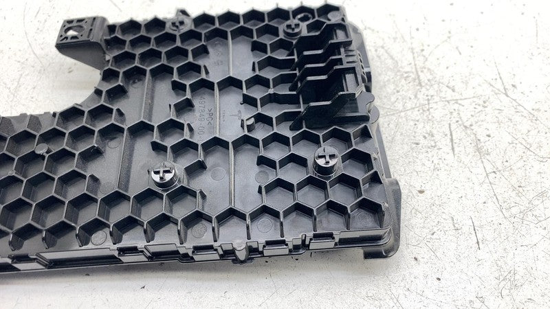 ⭕ 20-24 Tesla Model Y Right Low Voltage Electronic Control Module 1497