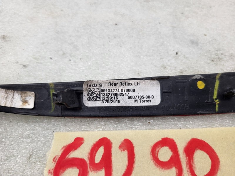 ⭕ 12-20 Model S Rear Driver Side Bumper Light Reflector Lamp Left 6007