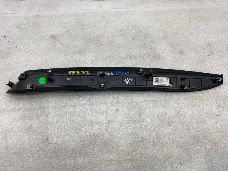 ⭕ 16-20 Tesla Model X Front Right Windshield Sun Visor Trim Bezel 1050