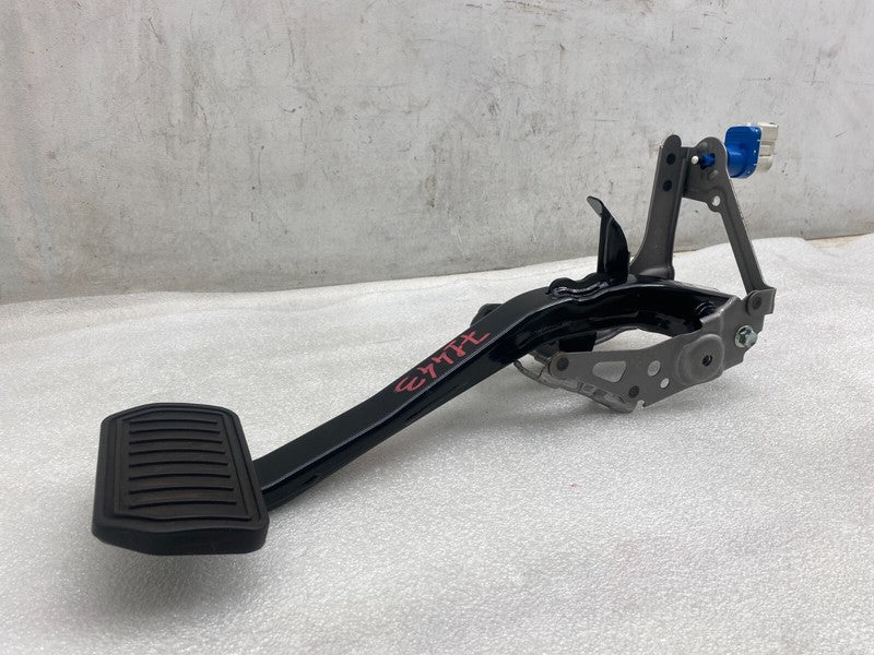 105065700A ⭕2012-2020 Tesla Model S MS Brake Stop Pedal w/ Sensor Assembly OEM 1050657-00-A