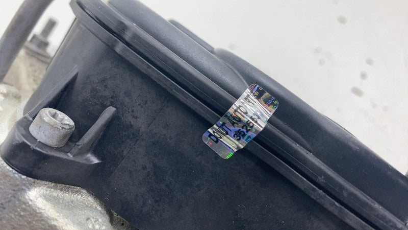 ⭕ 18-21 Lincoln Navigator Rear Passenger Side Caliper w/ Brake Hose Li