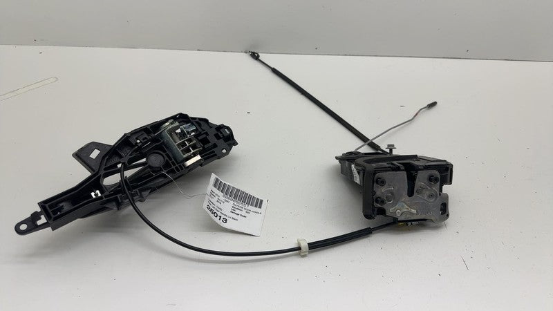 ⭕ 2014-2019 Chevrolet Silverado 1500 Rear Left Exterior Door Handle w/ Actuator