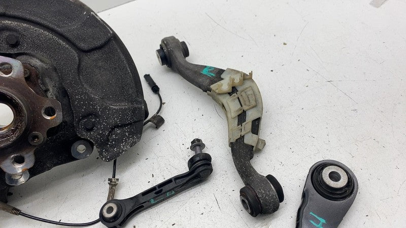 ⭕ 17-20 BMW 540i Rear Left Spindle Knuckle Hub w/ Control Arm SET LH R