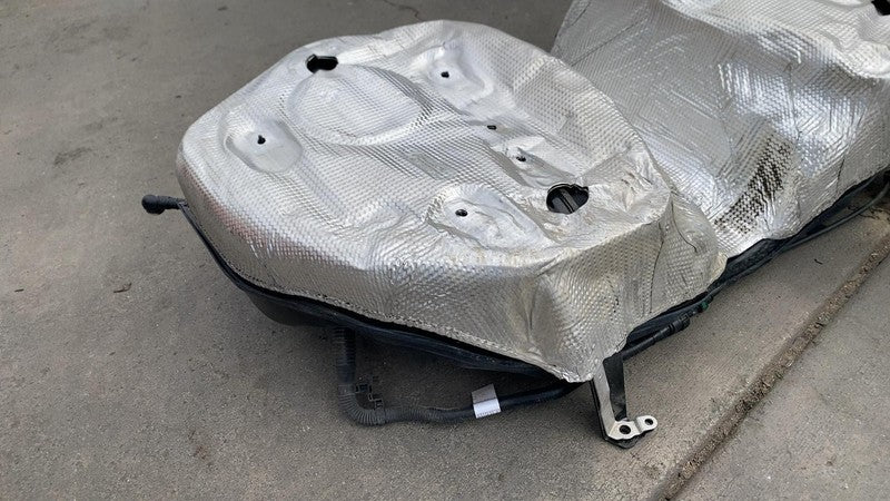 ⭕ 2014-2022 Maserati Ghibli 3.0L Fuel Gas Tank Reservoir Storage Assy 