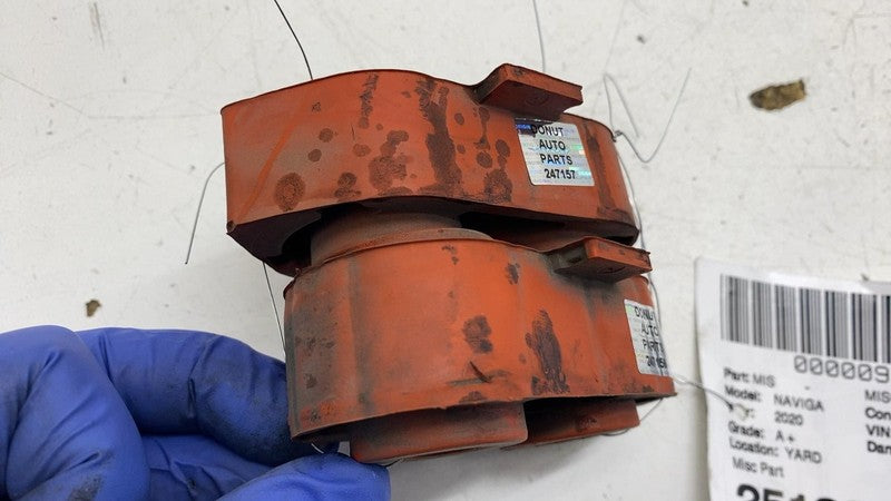 ⭕2018-2021 Lincoln Navigator Exhaust Muffler Pipe Hanger Insulator 6L1