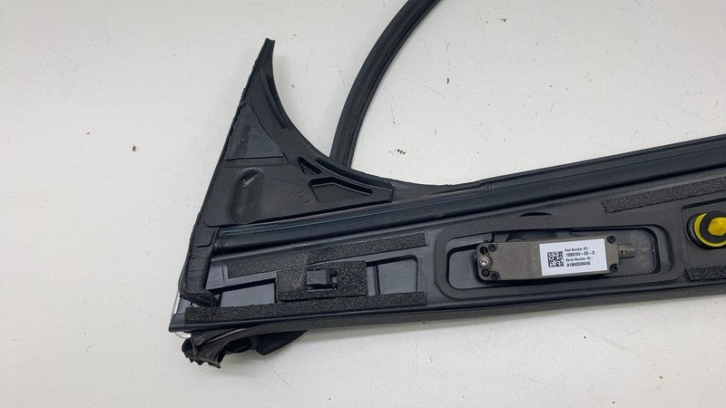 ⭕ 16-20 Tesla Model X Left B-Pillar Applique Trim Molding w/ Camera 10