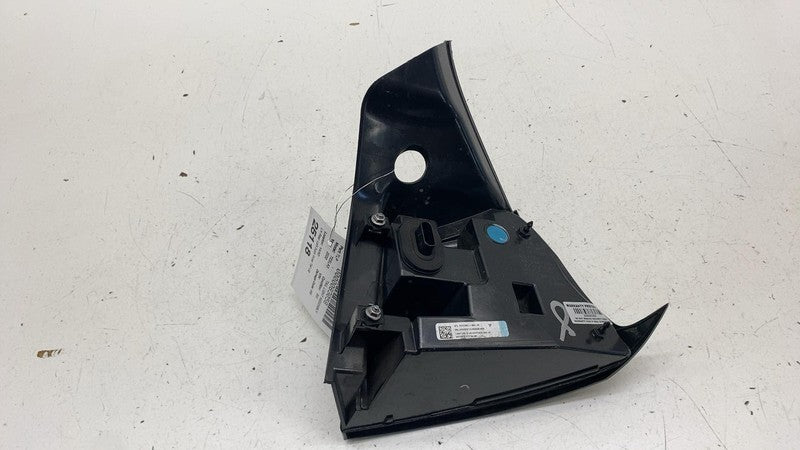 ⭕ 17-22 Model 3 Rear Left Outer Exterior Taillight Tail Lamp 3-Pin 107