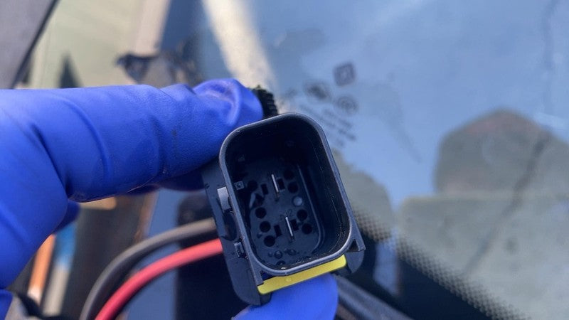 PT00002107 L ⭕ 2022-2024 Rivian R1T R1S Front Windshield Glass w/o Camera Module PT00002107-L