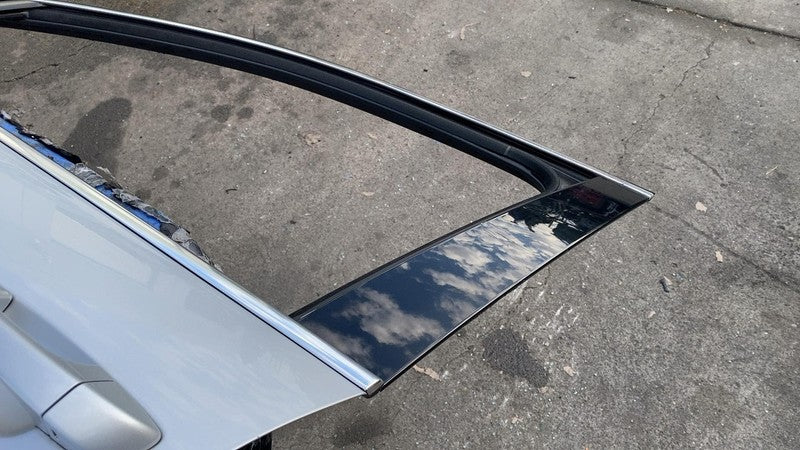 2011-2018 Porsche Cayenne Front Driver Side Door Shell Panel Left Silv