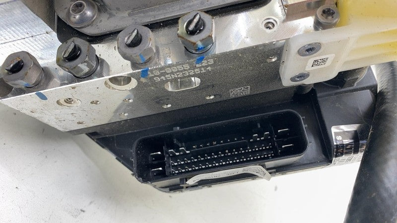 LK9C2D335CK ⭕ 21-24 Ford Mustang Mach-E Power Brake Booster & Master Cylinder LK9C-2D335-CK