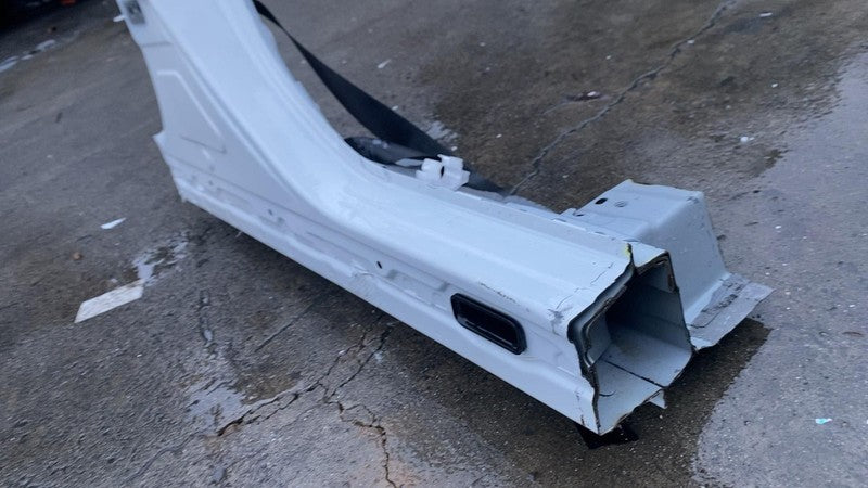 ⭕ 2023-2025 Toyota Prius Passenger Side Center B-Pillar Body Frame Cut
