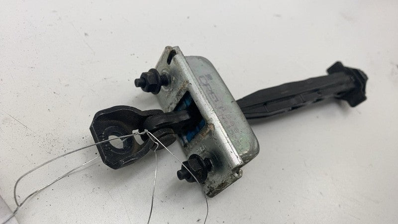 ⭕ 2016 Chevrolet Silverado 1500 Driver Side Door Check Strap Stop Stop