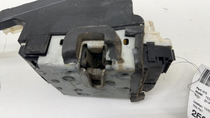 111206400B ⭕ 2016-2024 Tesla Model X Front Right Door Lock Latch Actuator RH 1112064-00-B