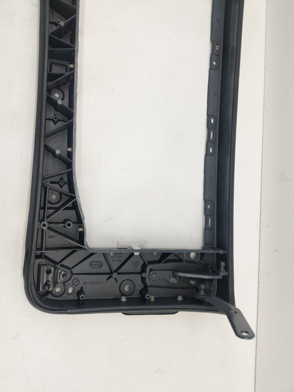 ⭕ 2016-2020 Tesla Model X Rear Passenger Side Door Glass Frame Right 1