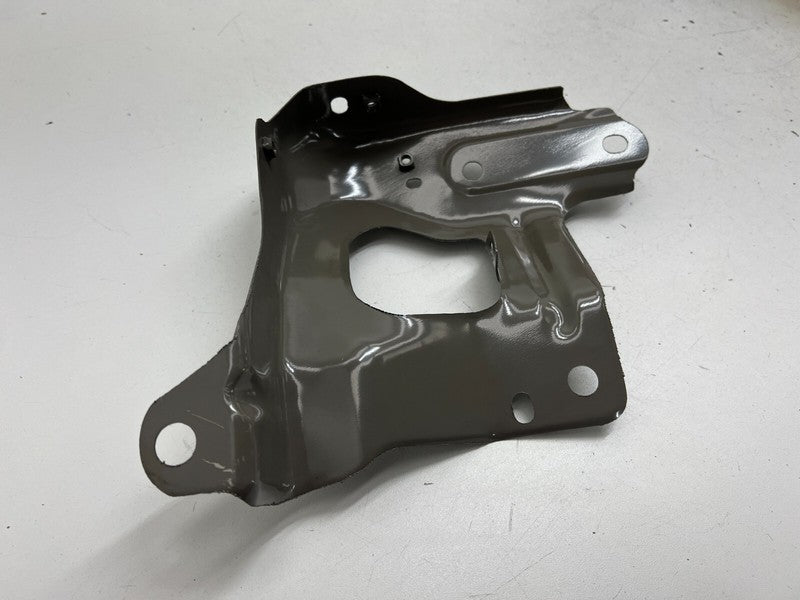 1504590-S0-A ⭕ NEW 20-24 Tesla Model Y MY Front Fender Support Bracket Right 1504590-S0-A