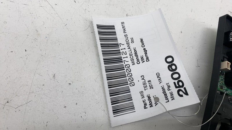 ⭕ 17-23 Model 3 Triple Cam GNSS Antenna Rain Sensor Module & Cover 111