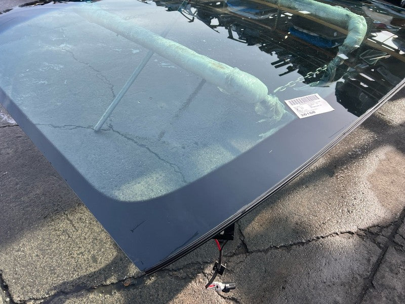 ⭕2022 Rivian EDV-700 Amazon Truck Front Windshield Windscreen Glass PT