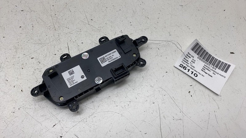 PT0059245A ⭕ 2025 Rivian R1S Front Right 1st Row Seat Adjustment Control Switch PT0059245-A