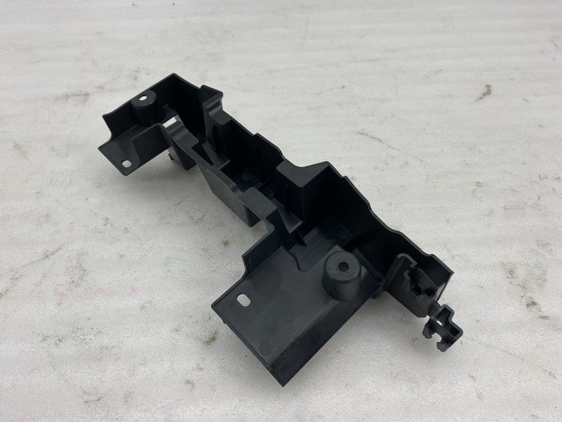 ⭕ 2016-2020 Tesla Model X MX Rear 2nd Row Floor Panel Bracket Right 10