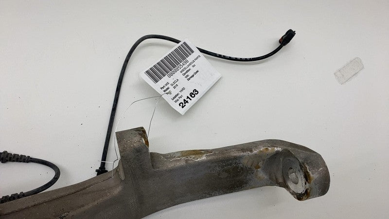 16-19 Mercedes-Benz GLE350 Front Spindle Knee Knuckle w/ Hub & Speed S