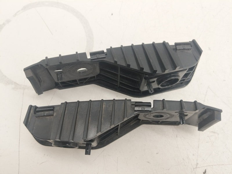 1083992 B0 B 17-23 Model 3 Rear Left/Right Bumper Taillight Bracket 1083992-B0-B/1083993-B0-B
