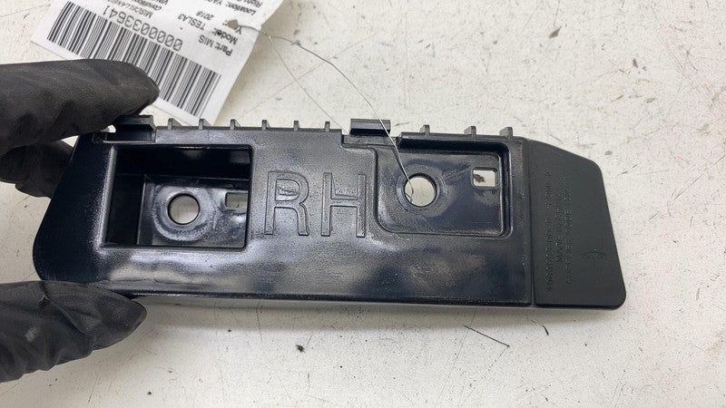 ⭕ 17-23 Model 3 Rear Right Bumper Taillamp Taillight Mount Bracket 108