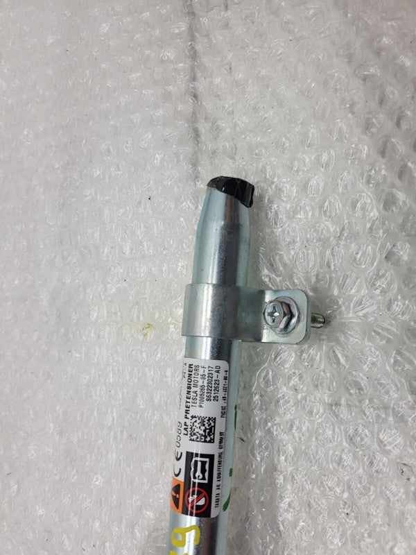 1005265 05 F ⭕ 12-15 Model S Front Right Seat Belt Outboard Lap Pre-Tensioner RH 1005265-05-F