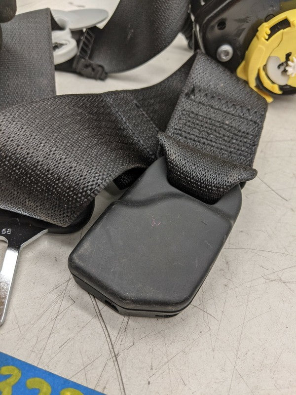 1081279-01-G ⭕ 2017-2023 Tesla Model 3 Front 1st Row Seat Belt & Retractor Right 1081279-01-G